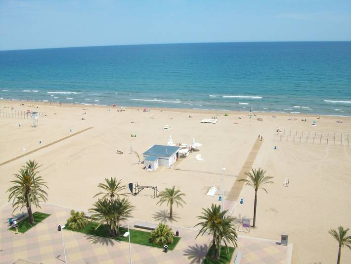 Gîte pour 4 personnes, avec balcon et jardin, adapté aux familles à Gandia - 2