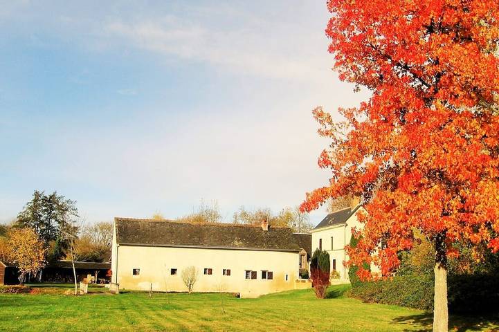 Gîte pour 4 personnes, avec jacuzzi et jardin