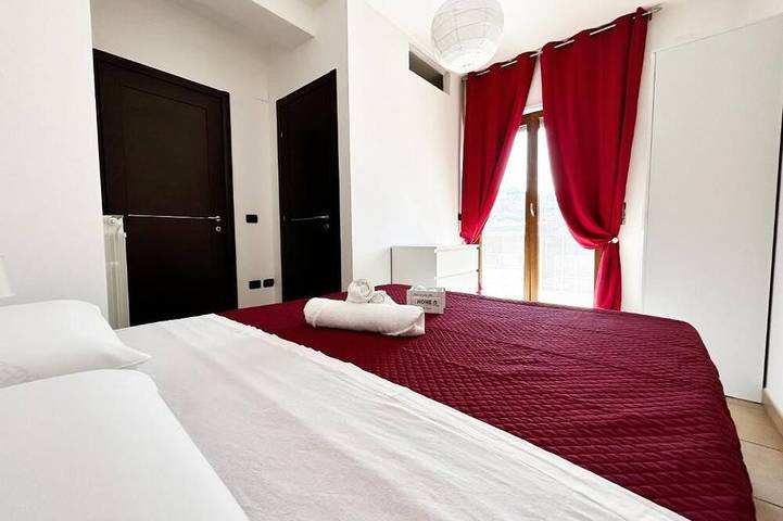 Entire apartment, Sunrise House in Cosenza, Cosenza Province