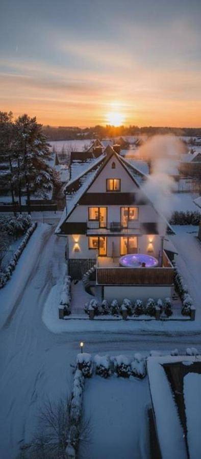 Ferienhaus für 27 Personen, mit Sauna und Balkon sowie Whirlpool - 1