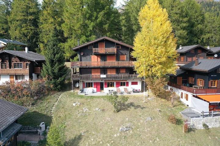 Ferienwohnung für 5 Personen, mit Balkon und Terrasse sowie Ausblick