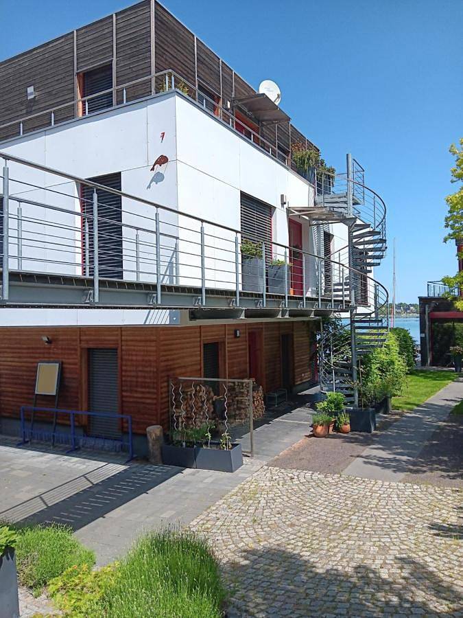Ganze Wohnung, Lagrette Ferienwohnung am Hainer See in Kahnsdorf, Neukieritzsch
