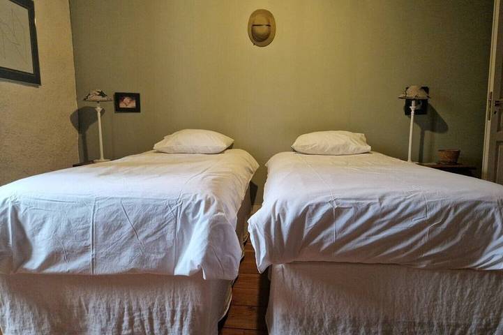 Location de vacances pour 9 personnes, avec jardin et terrasse dans La Tour-Blanche-Cercles - 4