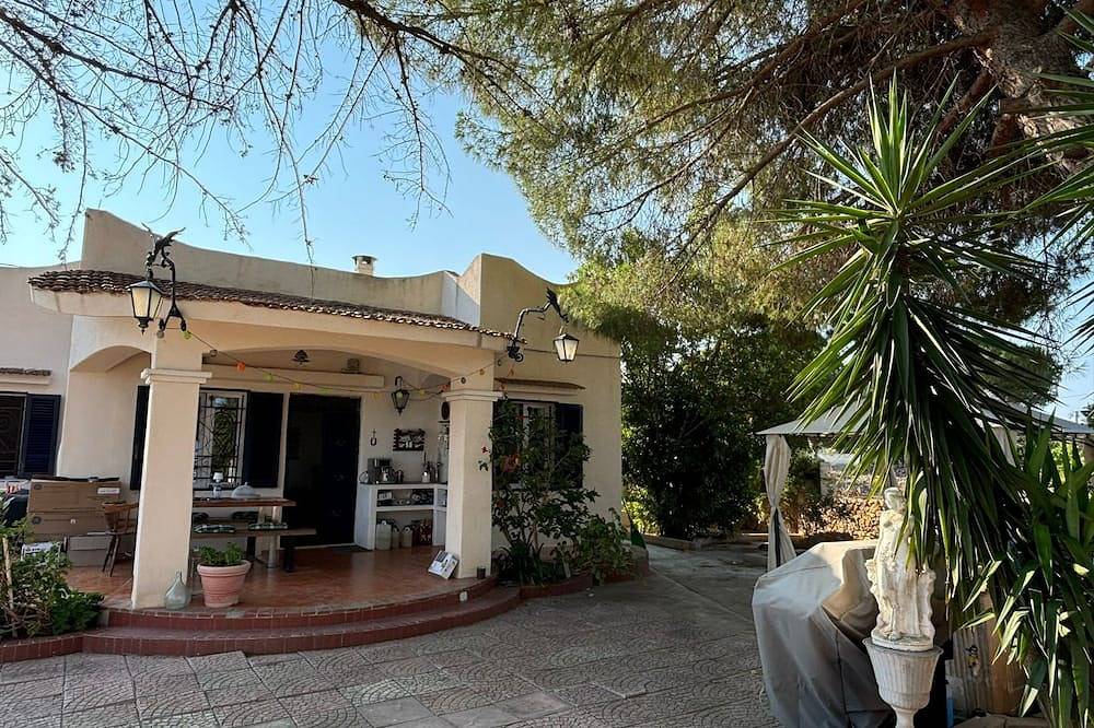 Casa Leo -Vivi la Vita Close to the beach in Maruggio, Golfo di Taranto