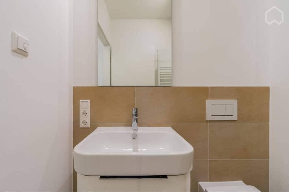 Entire apartment, Central Mitte new apartment for families in Mitte Berlin, Berlin