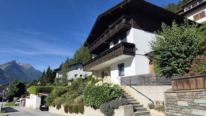 Ferienwohnung für 3 Personen, mit Garten und Balkon