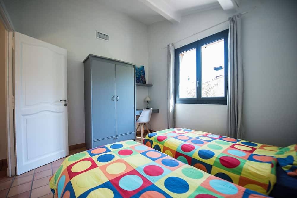 Villa provençale classé 4* avec piscine, jardin, barbecue, in Bandol, Région de Toulon