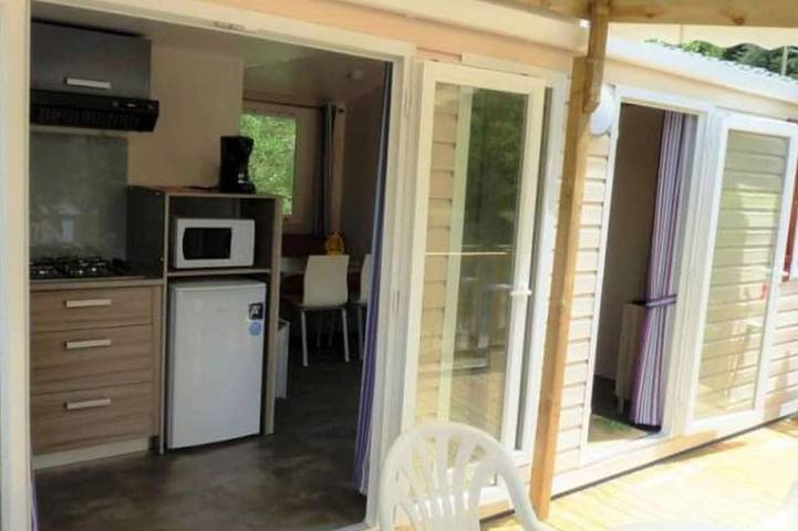 Mobil home pour 4 personnes dans Plan d'eau de Champagnac le Vieux - 3