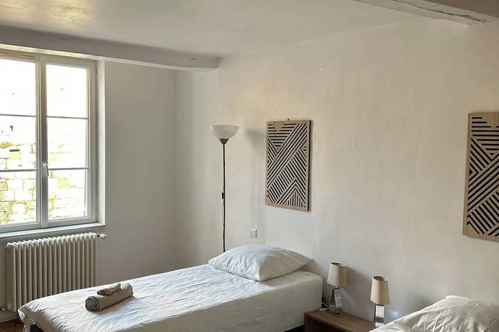 Center Condom, spacious character house for 14 people. in Condom, Gers