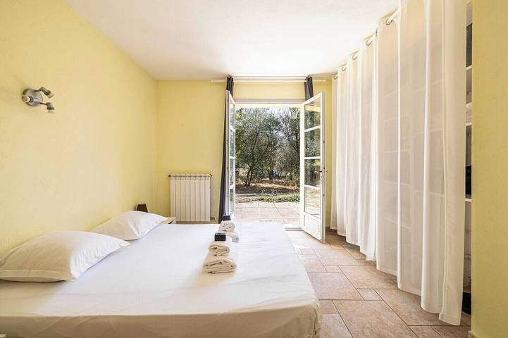 Ganze Wohnung, A/C Haus 4Br/10P mit Pool – 40 Minuten von Cannes in Le Tignet, Mittelmeerküste (Frankreich)