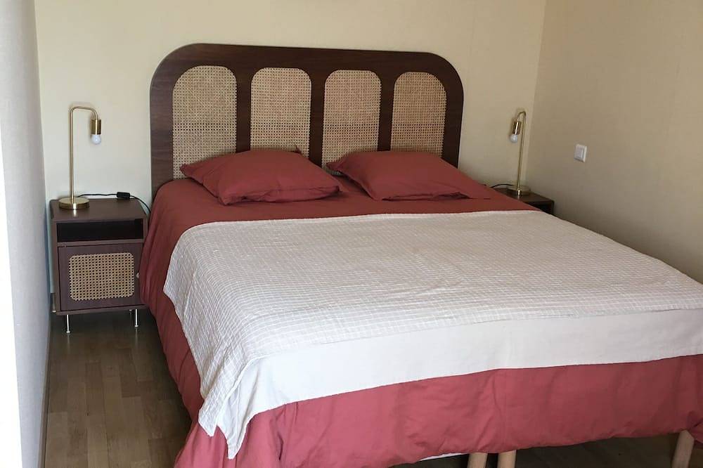 Maison de Campagne Familiale en Bourgogne in Thoisy-le-Désert, Beaune region