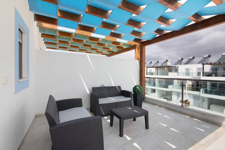 Gîte pour 6 personnes, avec bassin pour enfant, adapté aux familles dans Vila Nova de Cacela - 2