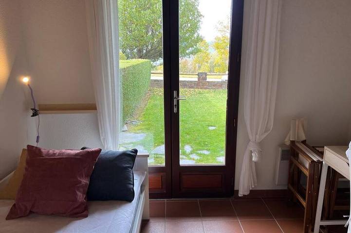 Location de vacances pour 7 personnes, avec piscine et jardin à Sainte-Léocadie - 3