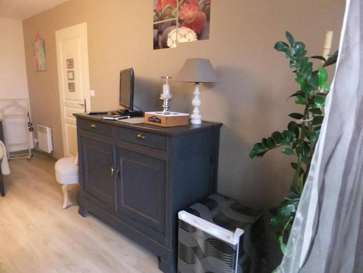 Gîte pour 3 personnes, avec jardin et vue à Châlus - 3