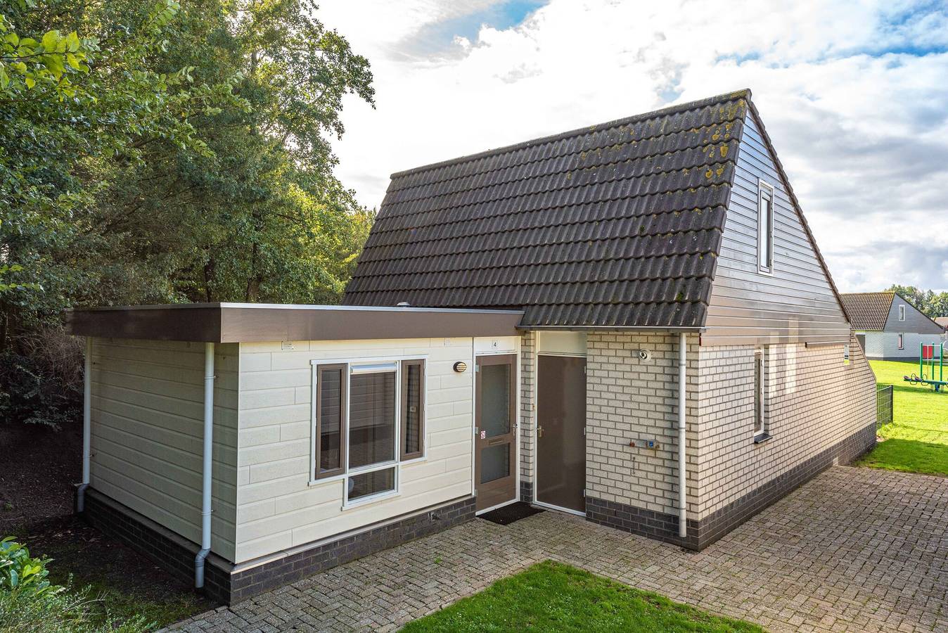 Monda Vakantieparken - Veluwe Strandbad — Bungalow Comfort Kind | 6 Personen in Elburg, Veluwemeer