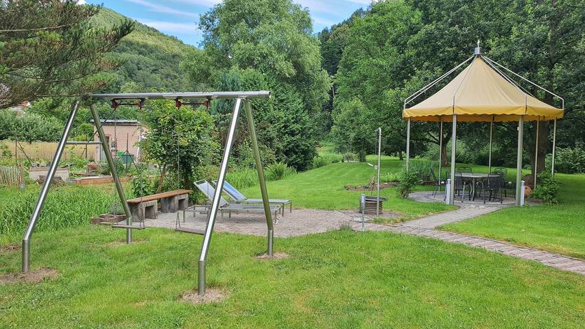 Hütte für 4 Personen, mit Garten und Terrasse, mit Haustier im Pfälzer Wald - 2