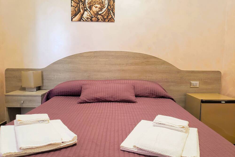 Room San Gabriele - Affitti Brevi Italia in Monte Sant'Angelo, Gargano