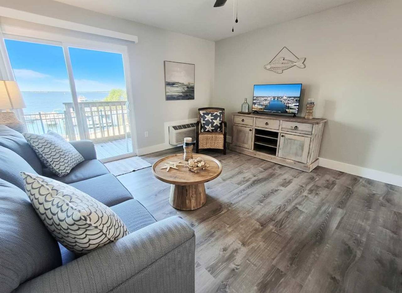 Ganze Wohnung, Waterfront 1-Bedroom Condo in Panama City in Panama City (Florida), Emerald Coast