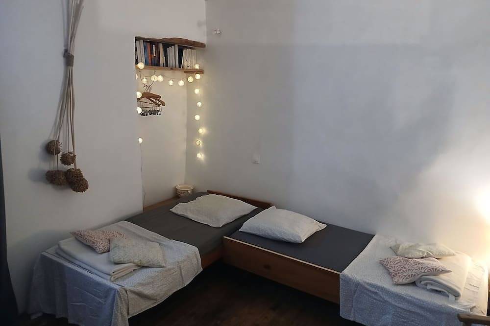 Ganze Wohnung, Charming apartment in the heart of nature, close to the sea in Armissan, Côte d'Améthyste
