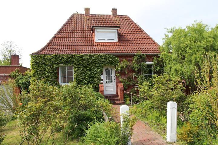 Ferienwohnung für 2 Personen, mit Terrasse und Garten in Greetsiel