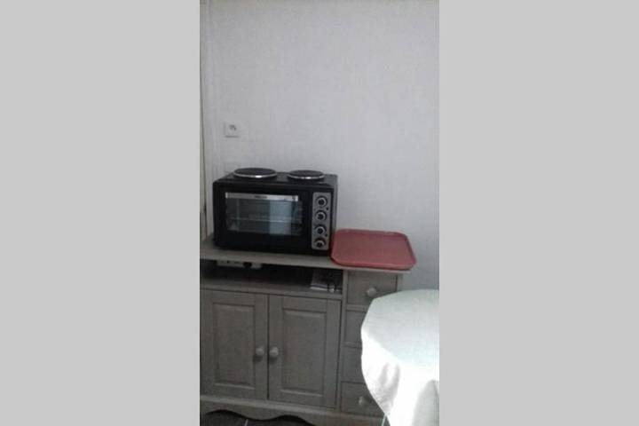 Gîte pour 4 personnes, avec terrasse et jardin à Dol-de-Bretagne - 2