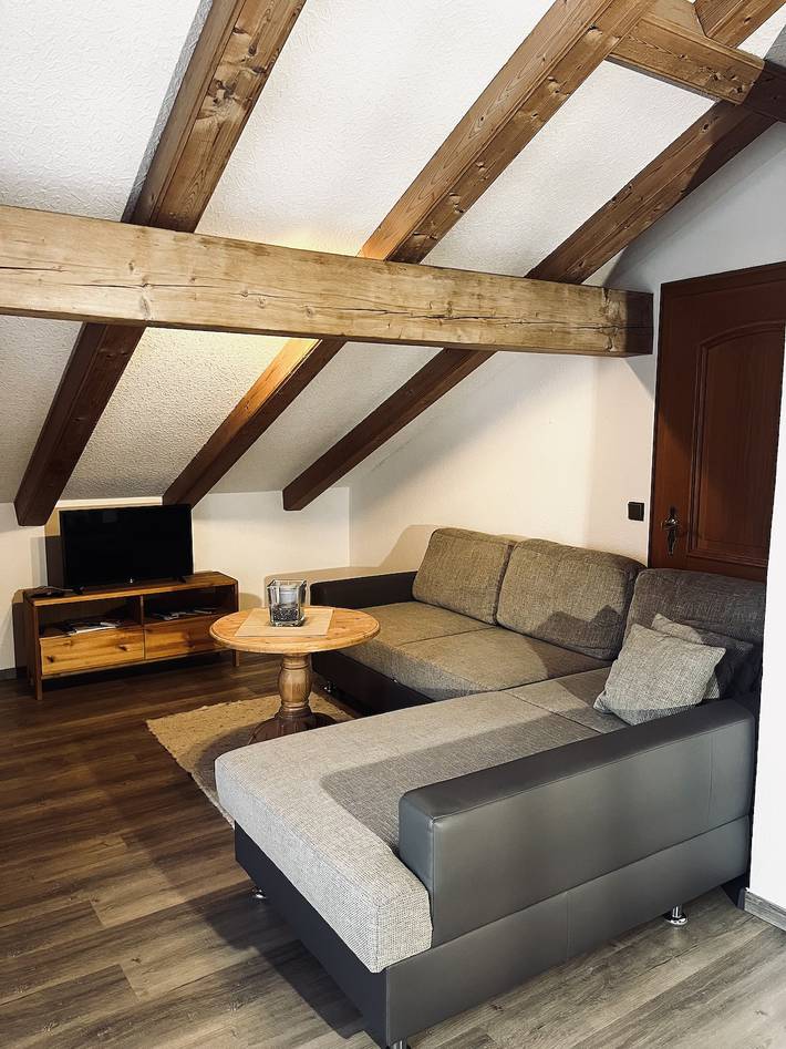 Ganze Ferienwohnung, Ferienwohnung Thullner inkl. Chiemgaukarte - Appartement 3, 40 qm, Küche, 1 Wohnschlafzimmer, max 2 Pers, WLAN in Ruhpolding, Bayerische Alpen