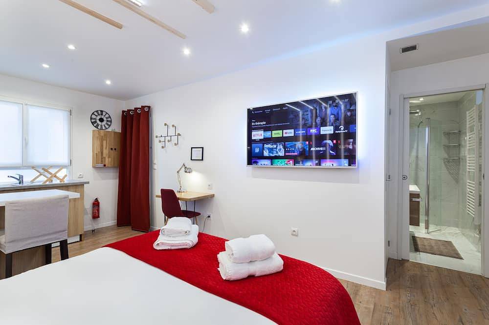 Entire apartment, Les Studios de la faisanderie 1 in Chantilly, Oise