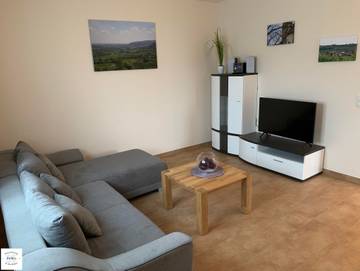 Ferienwohnung für 3 Personen, mit Terrasse, kinderfreundlich in Kallstadt