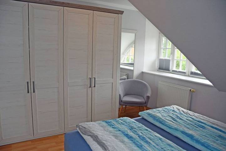 Cottage für 4 Personen, mit Garten und Balkon in Middelhagen - 3