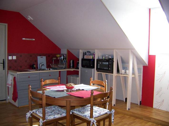 Gîte pour 6 personnes, avec jardin à Prénovel - 2