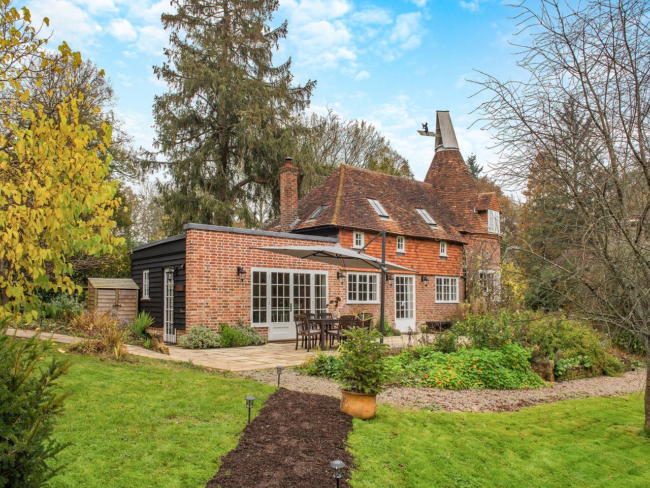 Mousehall Oast in Wadhurst, Sussex Oriental