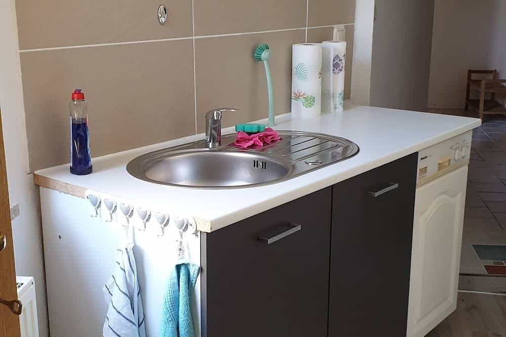 Ganze Wohnung, Ferienwohnung/App. für 4 Gäste mit 40m² in Neustrelitz (123432) in Neustrelitz, Mecklenburg-Strelitz