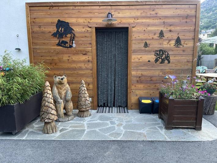 Chambre d’hôte pour 5 personnes, avec jacuzzi ainsi que balcon et jardin