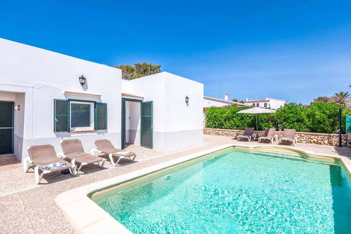Villa pour 6 personnes, avec Terrasse à Cala Blanca
