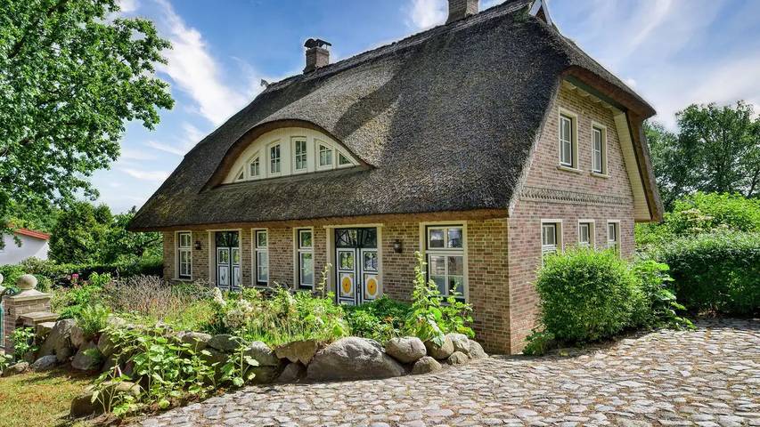Ferienhaus für 4 Personen, mit Sauna und Terrasse sowie Garten