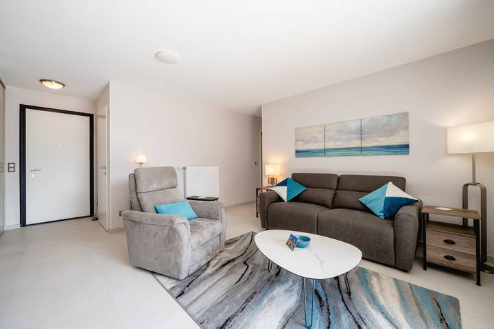 Ferienwohnung für 6 Personen, mit Balkon und Terrasse in Annecy - 3