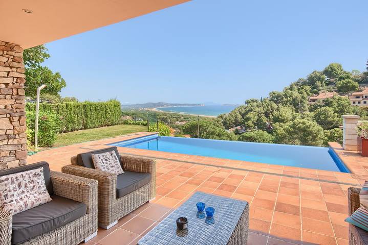 Finca für 8 Personen, mit Garten und Balkon, mit Haustier in Sa Punta