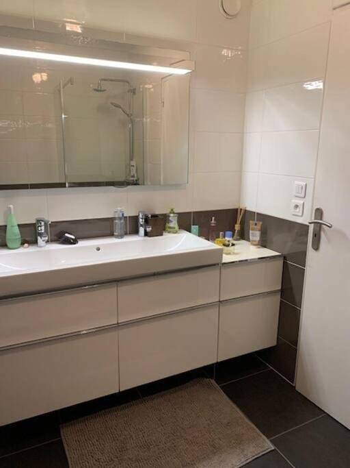 Location de vacances pour 5 personnes, avec jardin et terrasse à Saint-Grégoire - 2