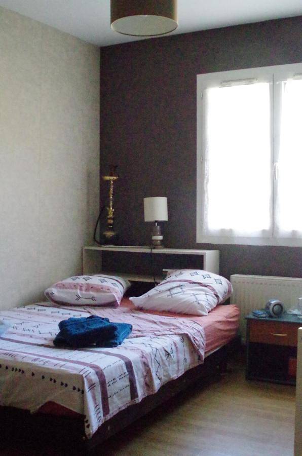 Location de vacances pour 2 personnes, avec vue et jardin à Valence - 4