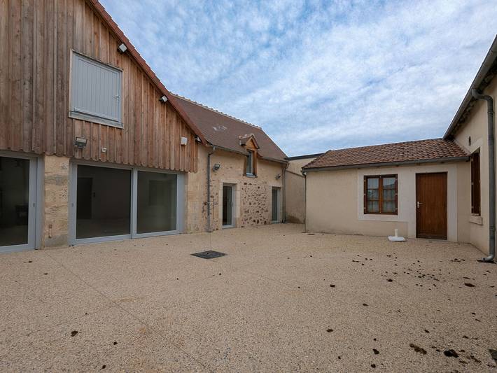 Gemütliches Ferienhaus in der Nähe von Châteauroux, ideal für Naturliebhaber und Angler in Neuillay-les-Bois, Châteauroux und Umgebung