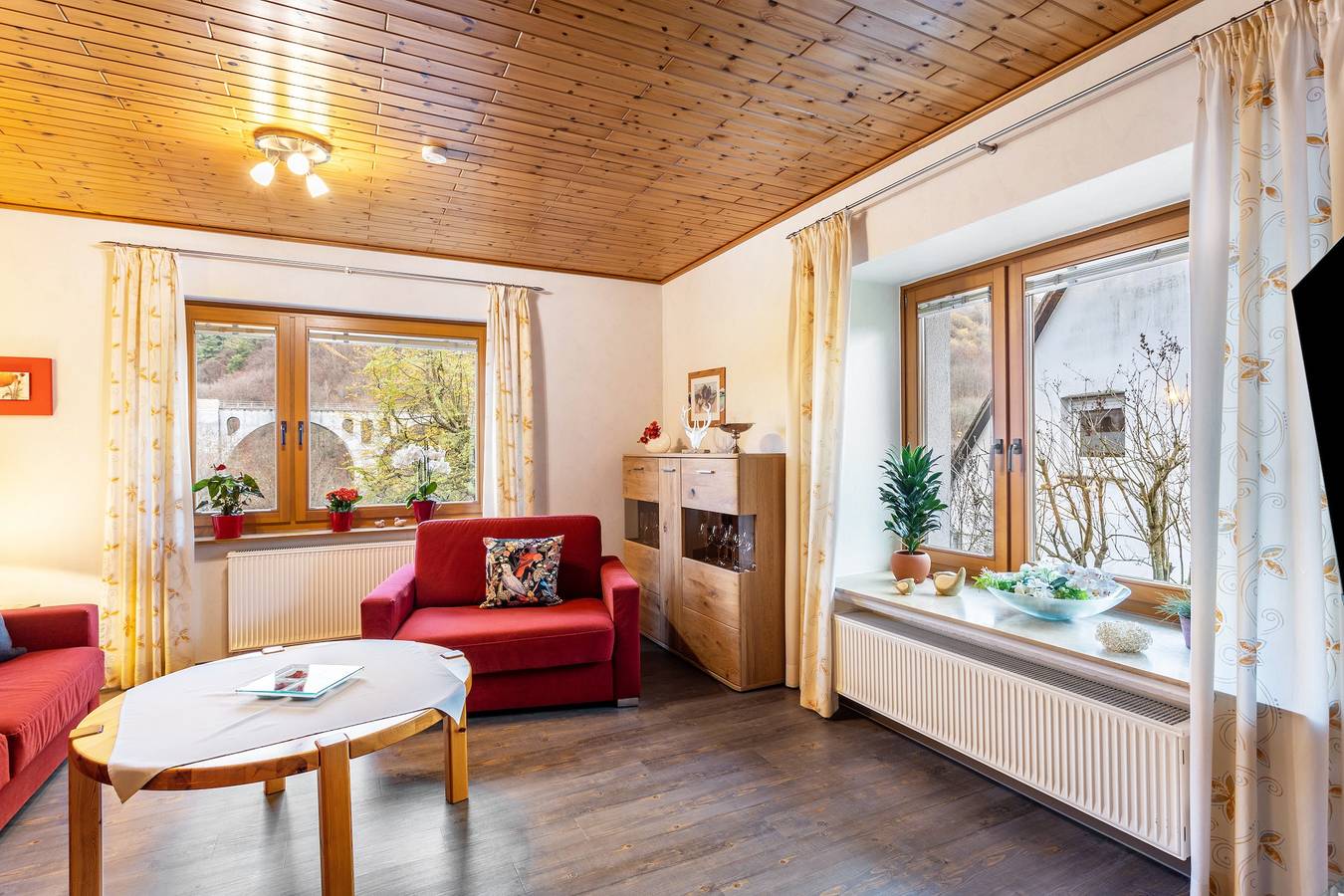 Ganze Wohnung, Ferienwohnung 'Haus Stanek' mit Balkon inklusive Meinecardplus in Willingen, die Mittelgebirge