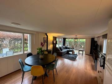 Gîte pour 5 personnes, avec vue ainsi que terrasse et jardin à Baarle-Nassau
