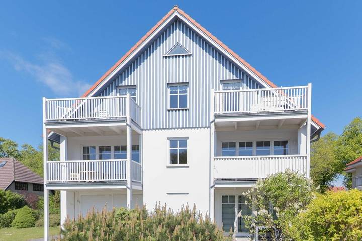 Ferienwohnung für 2 Personen, mit Balkon in Wustrow - 2