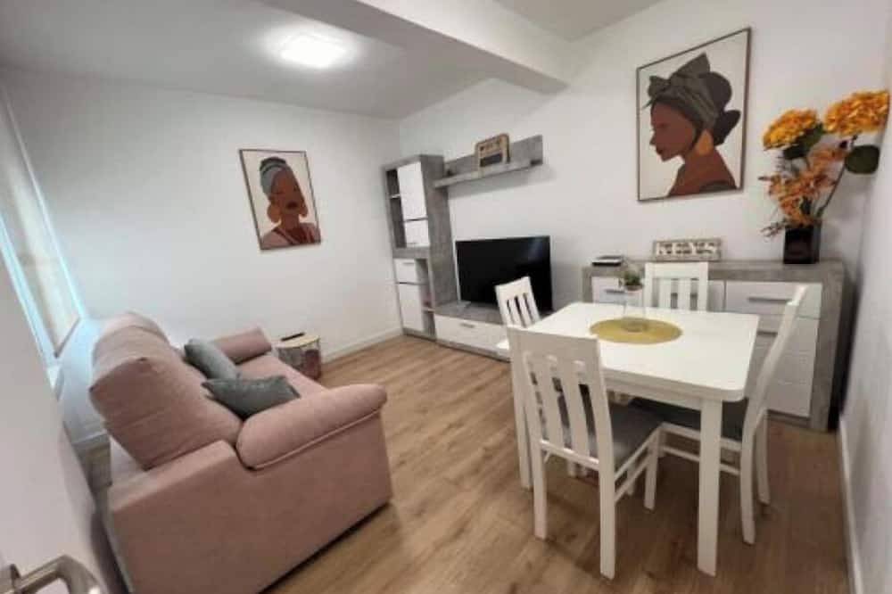 Entire apartment, San Agustin Park in Burgos, Burgos Province