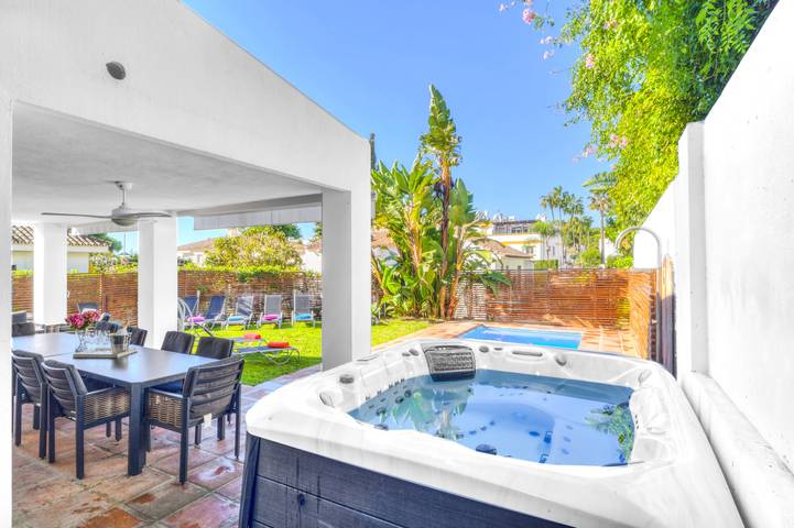 Finca für 15 Personen, mit Garten in Marbella - 3