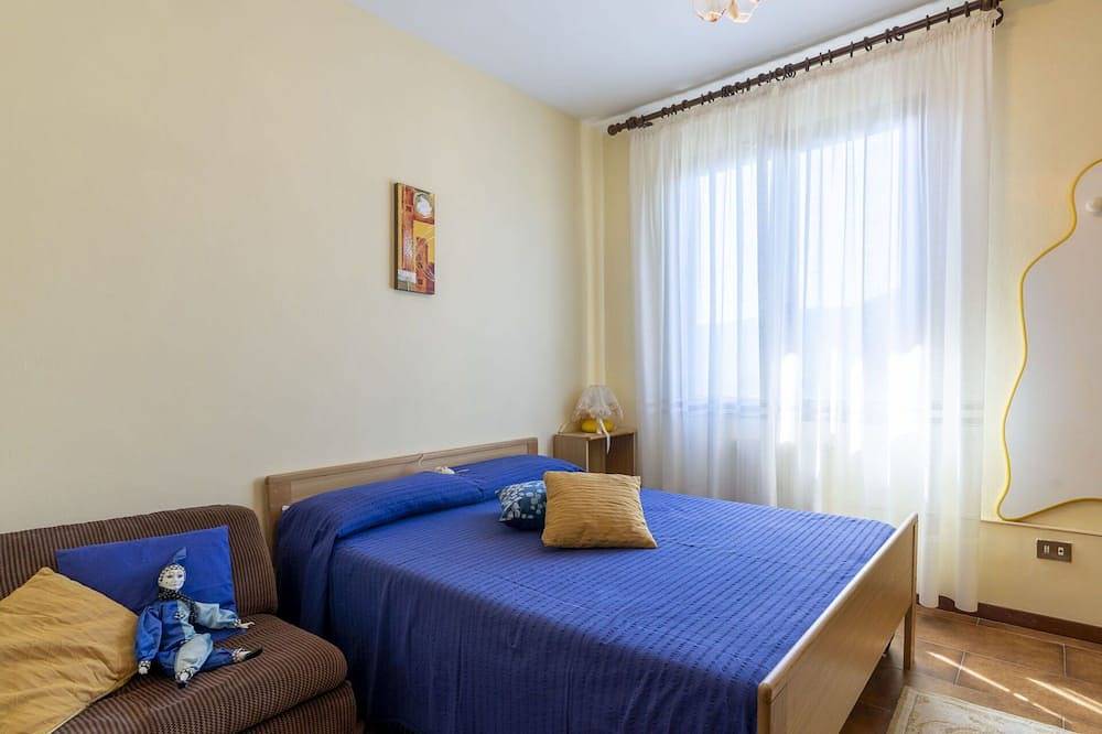 Wunderbares alleinstehendes Ferienhaus mit Klimaanlage,  W-Lan, Balkon und Panoramablick in Molini di Triora, Riviera di Ponente