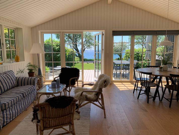 Strandhaus für 6 Personen, mit Terrasse und Garten sowie Ausblick auf Bornholm