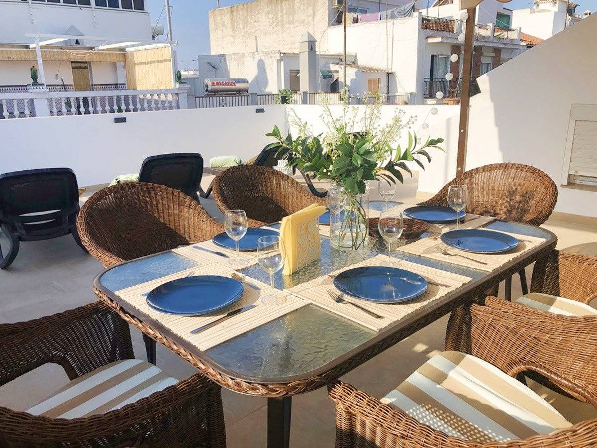 Entire apartment, Colon Atíco in Nerja Centre, Nerja