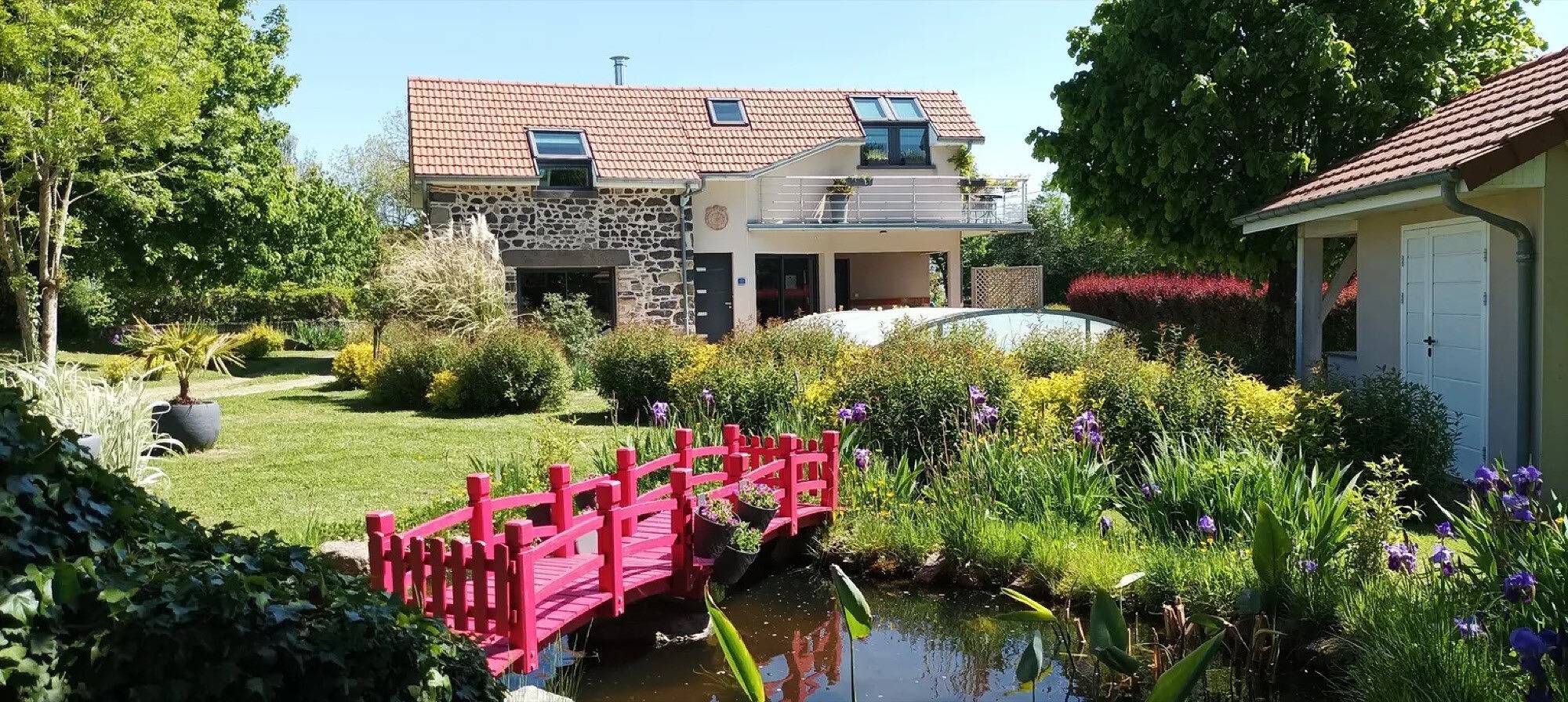 Gîte pour 4 Personnes dans Manzat, Massif central