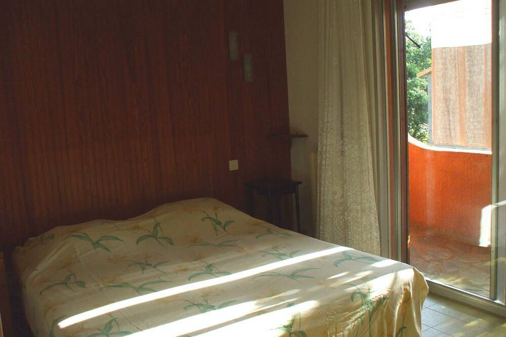 Maison de famille 4 ou 6/7 pers quartier résidentiel in Santa-Lucia-di-Moriani, Arrondissement de Corte